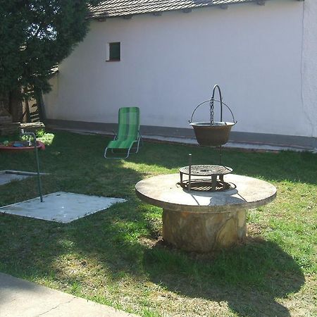 Feherszeker Apartmanok Abádszalók エクステリア 写真