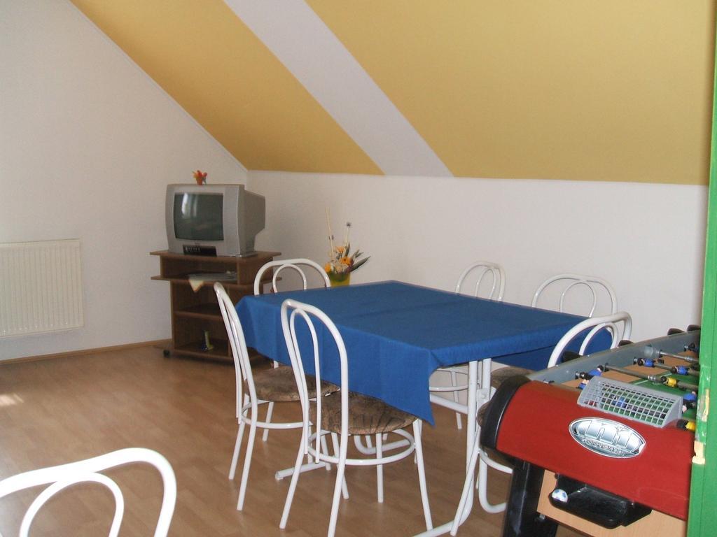 Feherszeker Apartmanok Abádszalók 部屋 写真